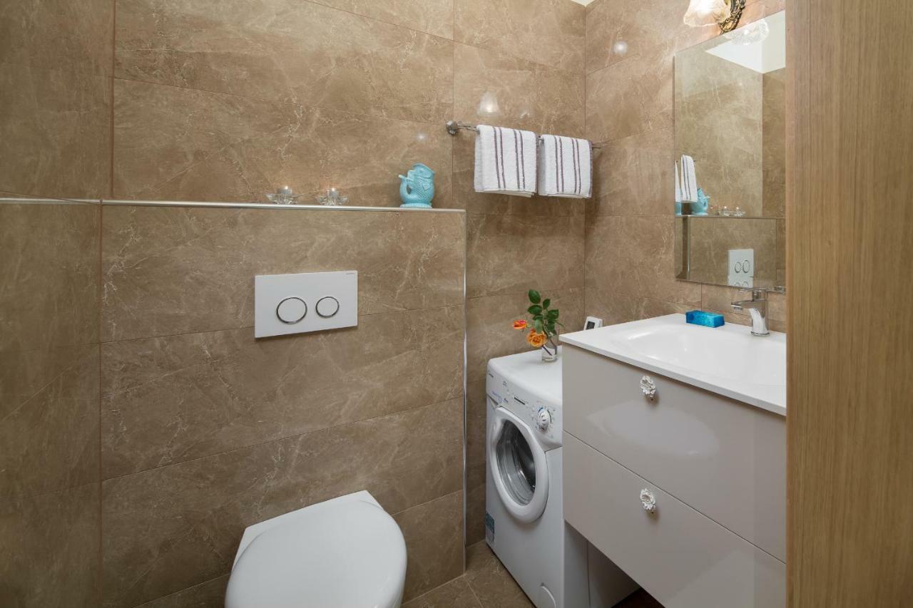 Valdibora Sea View Residence Rovinj Eksteriør bilde